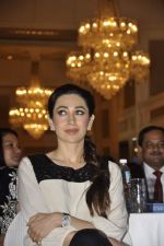 Karisma Kapoor at Driver_s Day event in Trident, Mumbai on 23rd Aug 2013 (36).JPG